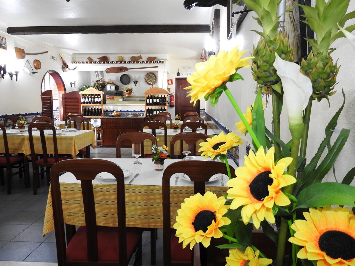 Aqui Jardim Hotell Reguengos de Monsaraz Rum bild